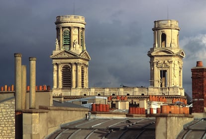 Torres de la iglesia de Saint Sulpice, en París.