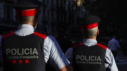 Dos Mossos d'Esquadra, en una imagen de archivo.