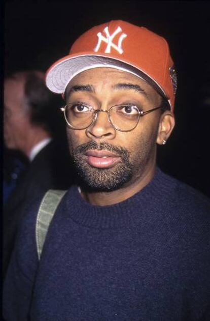 Spike Lee, el día en que puso de moda la gorra roja sin pretenderlo.