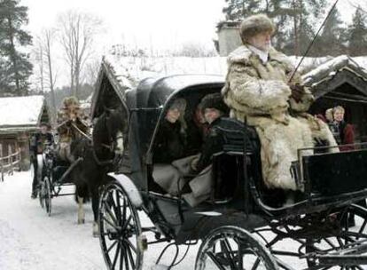 Los invitados de los Reyes de Noruega han disfrutado de una visita cultural a la capital donde se han desplazado en carruajes por las nevadas calles.