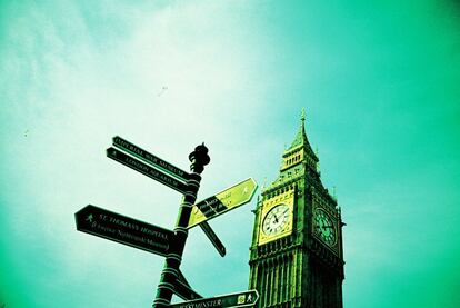 La Torre del Reloj del londinense palacio de Westminster, sede del Parlamento del Reino Unido, se conoce popularmente como Big Ben.