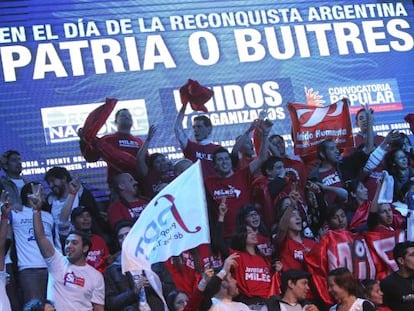 Manifestación em Buenos Aires pela crise da dívida.