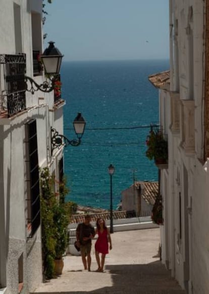 Una de las calles de Altea (Alicante).