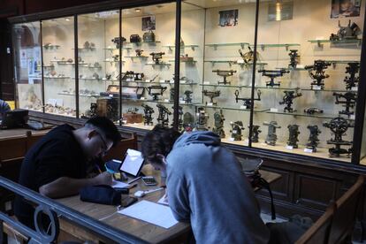 Estudiantes en la Escuela de Minas de la Universidad Politécnica de Madrid.