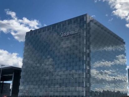 Telefónica acelera en la nueva Hispam al unificar su participación en Colombia