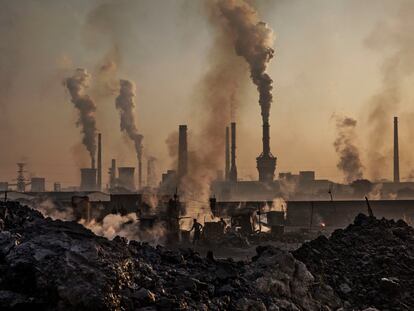 Steel production plants in the Chinese region of Inner Mongolia.