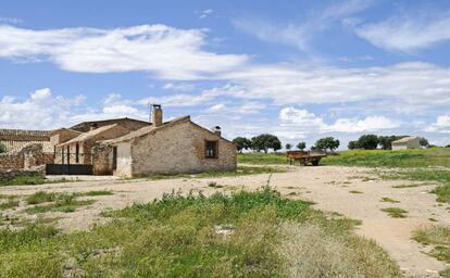 Paisaje en un pueblo de La Mancha.