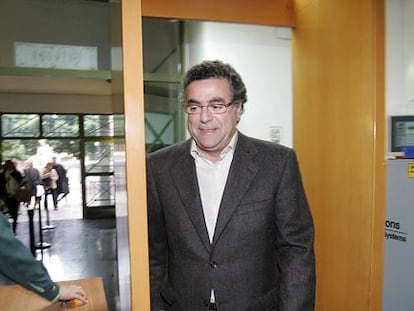El constructor Enrique Ortiz llega a los juzgados de Alicante en una imagen de archivo.
