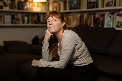 L'editora Eugenia Broggi, a casa seva a Barcelona.