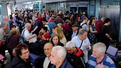 Passageiros afetados pela falha de sistema da British Airways.