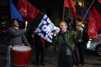 Simpatizantes de la candidata Carolina Tohá.