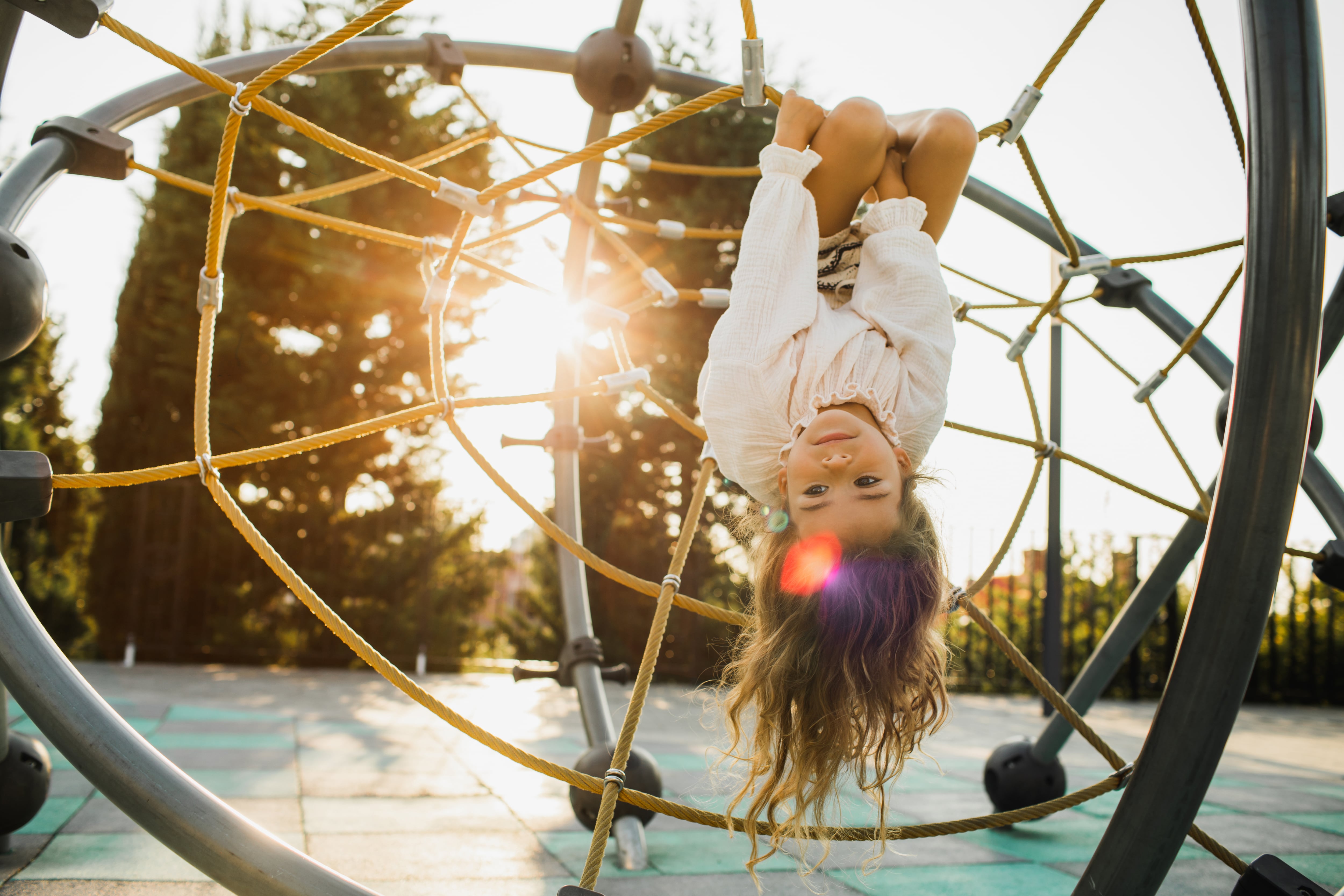 El movimiento en la infancia no vuelve a los niños más salvajes, sino más autónomos y seguros