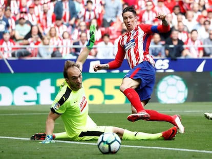 Fernando Torres, en un partido con el Atlético de Madrid.