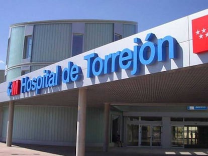 Entrada al Hospital de Torrejón.