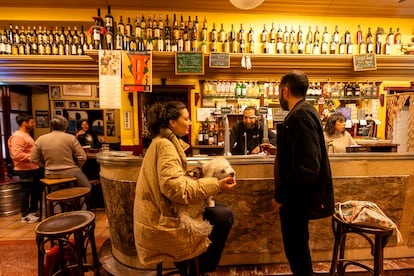 Bodegas Alfaro, en la calle Ave María del barrio de Lavapiés, en Madrid. 