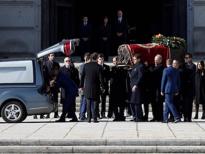 La exhumación de Francisco Franco del Valle de los Caídos, en imágenes