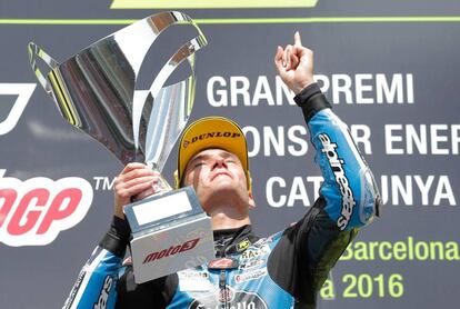 Jorge Navarro, dedica su victoria a Salom, en el GP de Catalunya.