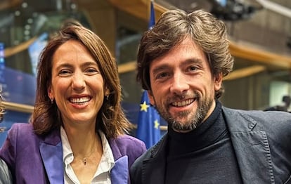 Valérie Hoyer junto a Adrián Vázquez, en una imagen de archivo.