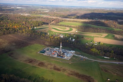 Una operación de fracking en Ribonson (Pensilvania), en 2017.