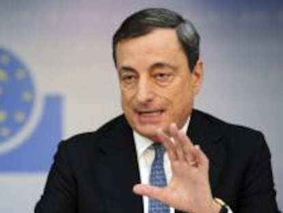 El presidente del Banco Central Europeo (BCE), Mario Draghi, ofrece una rueda de prensa en Fráncfort (Alemania). EFE/Archivo