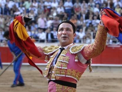 C&eacute;sar Rinc&oacute;n, en la plaza de toros La Monumental de Barcelona.