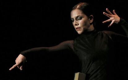 La bailaora Eva Yerbabuena, durante su espectáculo "¡Ay!".