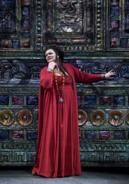 La mezzosoprano Violeta Urmana (Amneris), durante 'Aida', de Giuseppe Verdi, en el Teatro Real.