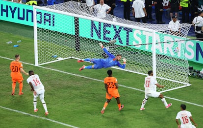 Morocco eliminates the Netherlands on penalties with a providential bonus