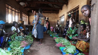 Mercado en Yambio, pueblo al sur de Sudán del Sur.