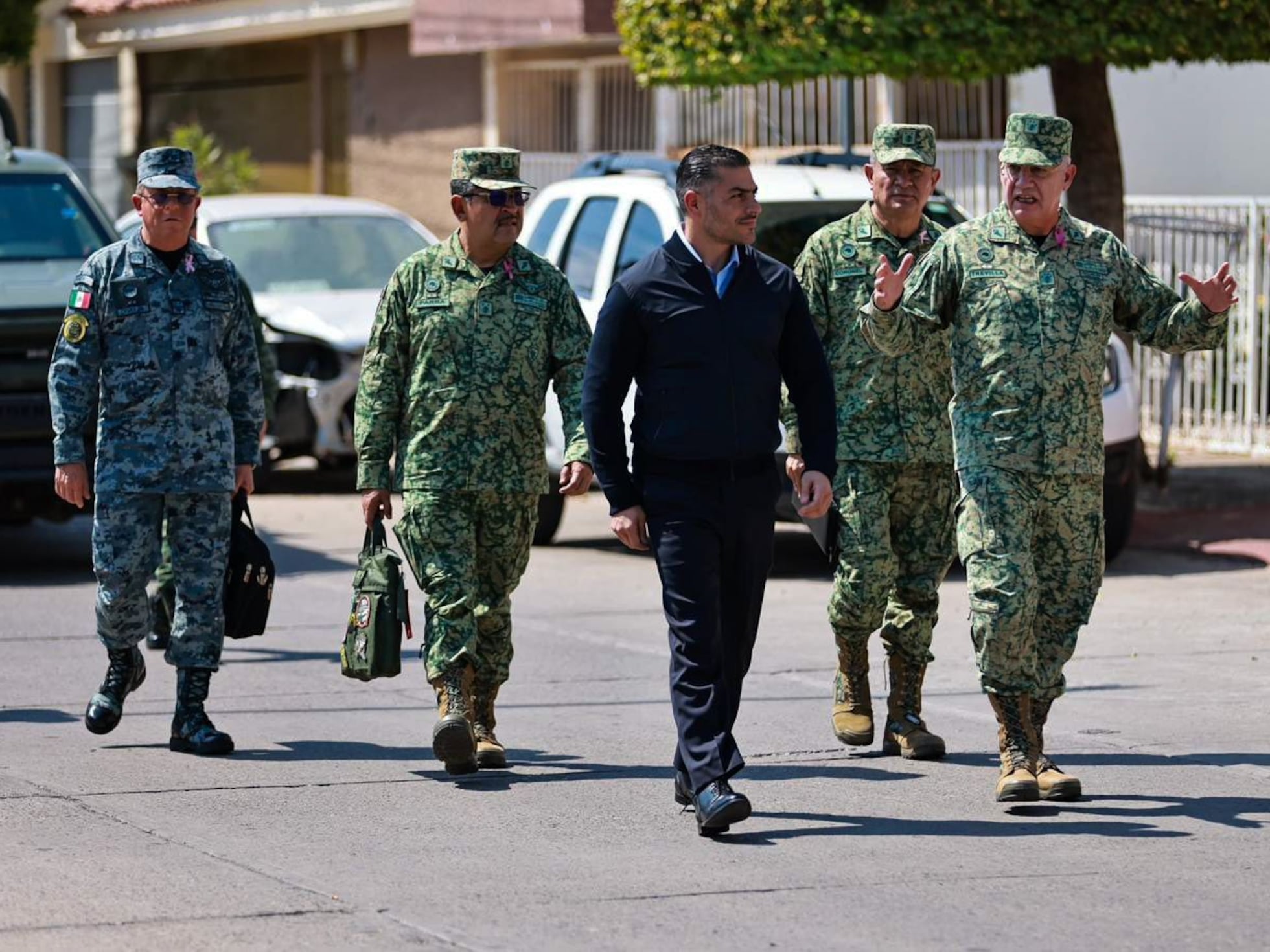 El beso a Norma Piña y la visita de Harfuch a Sinaloa: las formas cambian, el fondo se hace esperar | EL PAÍS México