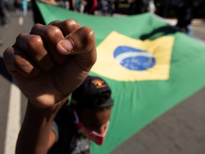 Una manifestación contra el presidente de Brasil, Jair Bolsonaro, en Brasilia.