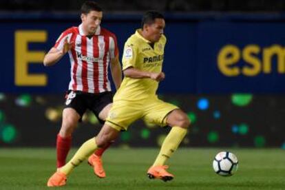 Carlos Bacca durante el partido del Villarreal contra el Athletic.