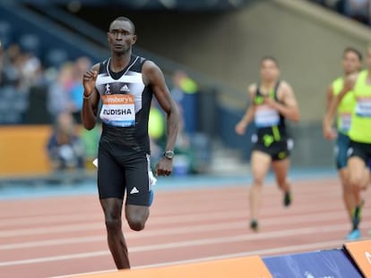 Rudisha, durante la carrera de 800 metros