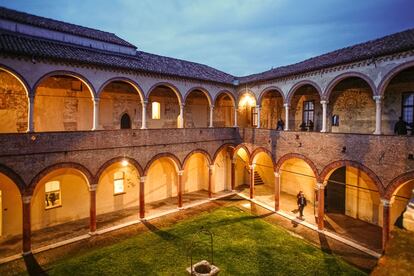 Patio interior de la Casa Romei, de 1391.