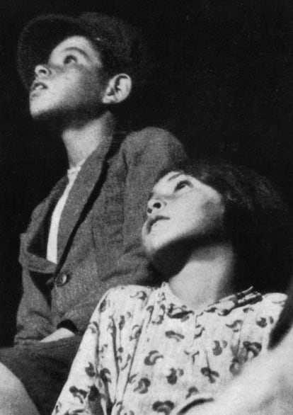 'Sesión de cine. Misiones Pedagógicas' (entre 1932 y 1936).