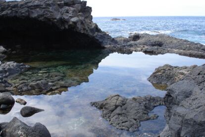 La serie de TVE recorre en el primer capítulo la costa canaria.