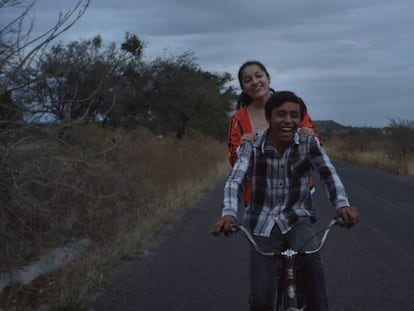 Fotograma de 'Huachicolero', dirigida por Edgar Nito. 