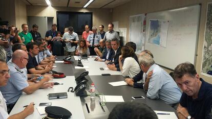 Reunión del gabinete de crisis de las fuerzas de seguridad, la Generalitat y el Ayuntamiento.