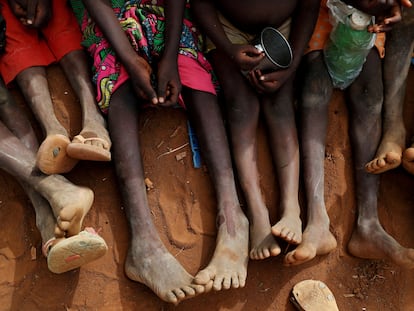 Huérfanos y niños en Kordofán del Sur Sudán