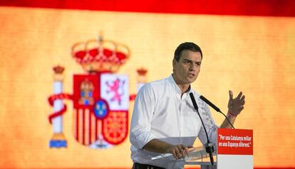 Pedro S&aacute;nchez, en un acte a Santa Coloma de Gramenet el 2015.