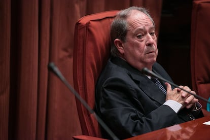 Lluís Prenafeta, exsecretario general de Presidencia de Cataluña, comparece ante la comisión en el Parlament, el 2 de junio de 2015.