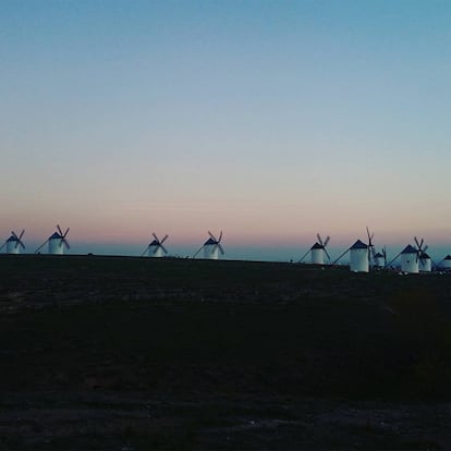 Los molinos de viento que aquel ingenioso hidalgo confundió con gigantes aparecen en numerosas imágenes de Instagram.