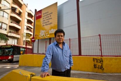 William Aredo, uno de los afectados por la paralización de las obras de la L-9 del metro de Barcelona.