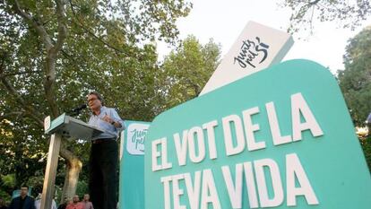 Artur Mas durante su intervenci&oacute;n en un acto de campa&ntilde;a de la candidatura independentista Junts pel S&iacute; celebrado en Tortosa (Tarragona) el 20 de septiembre.