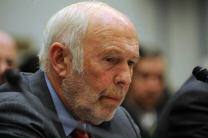 James Simons en 2008 durante una reuni&oacute;n en Washington, DC.