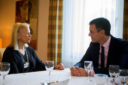 Pedro Sánchez durante el encuentro mantenido con la Presidenta Mundial de IBM, Ginni Romettye. 