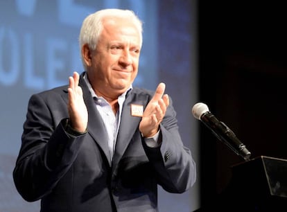 Paul Marciano durante la celebración del 15 aniversario de Guess en Los Ángeles.