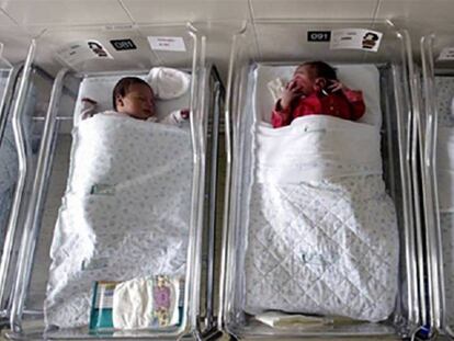 Cunas de bebé en el Hospital Clínico de Barcelona.