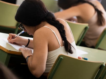 El porcentaje de jóvenes que ni estudia ni trabaja está en mínimos históricos