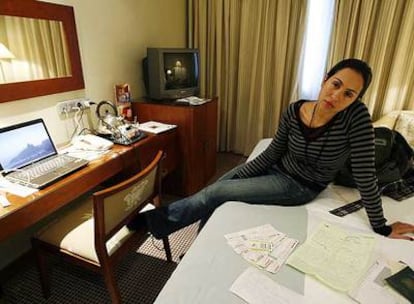 Marcia Rocha, en su habitación de un hotel cercano al aeropuerto de Madrid-Barajas.